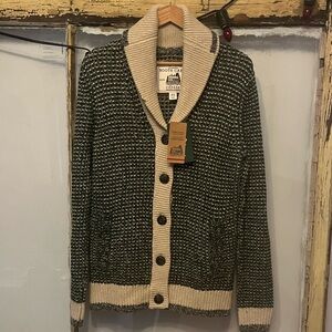 🆕🏷️ Roots Cabin Cardigan